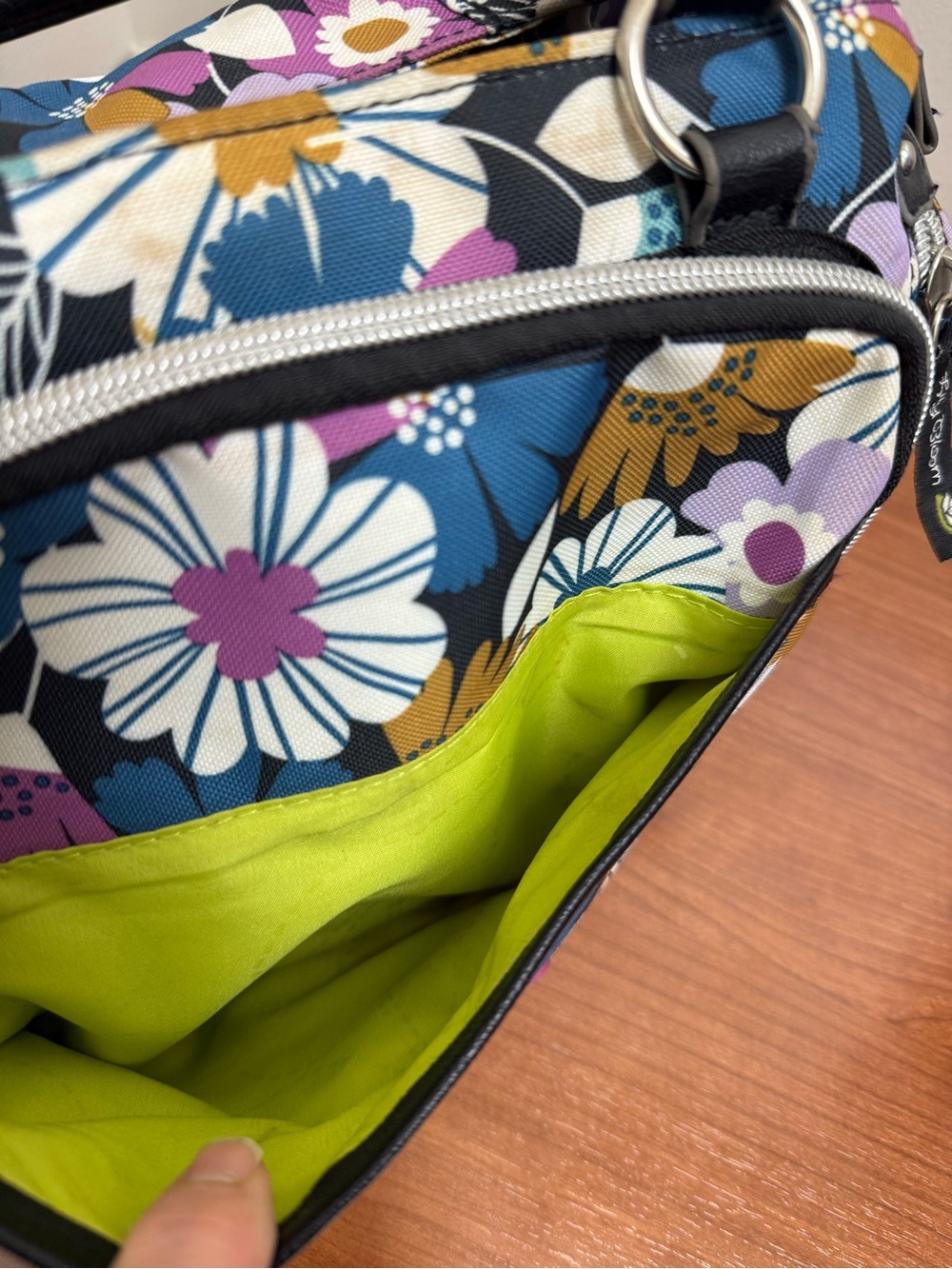 Lily Bloom Maggie Satchel Handbag EUC - Picture 5 of 15
